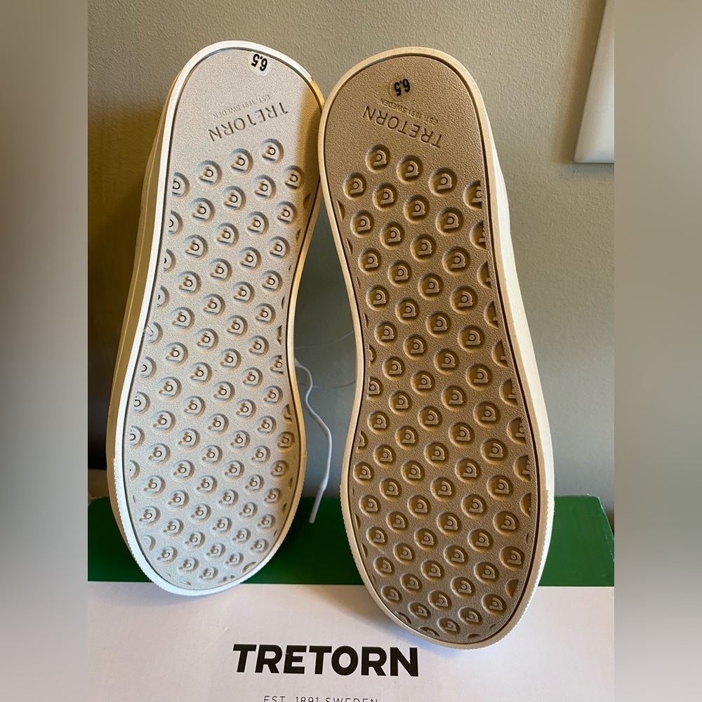 Tretorn White Sneakers - Picture 4 of 6